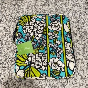 Vera Bradley tablet sleeve in Island Blooms